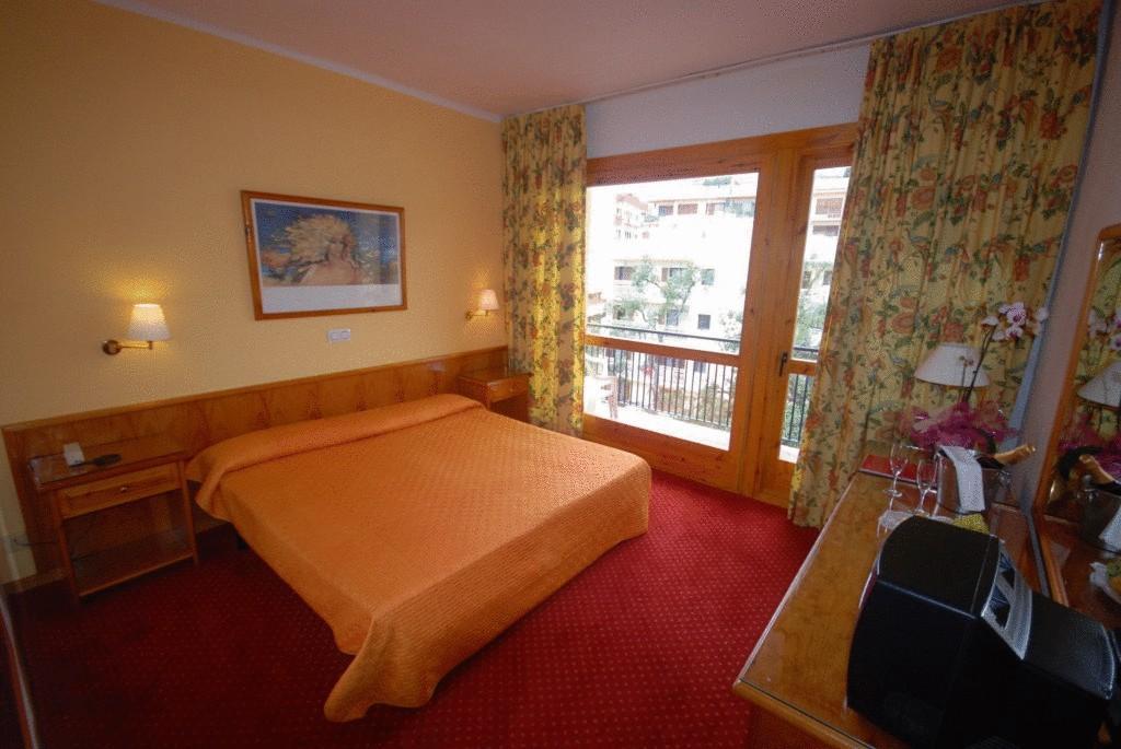 Hotel Lloret Vibe Affiliated By Fergus (adults Only) 4*